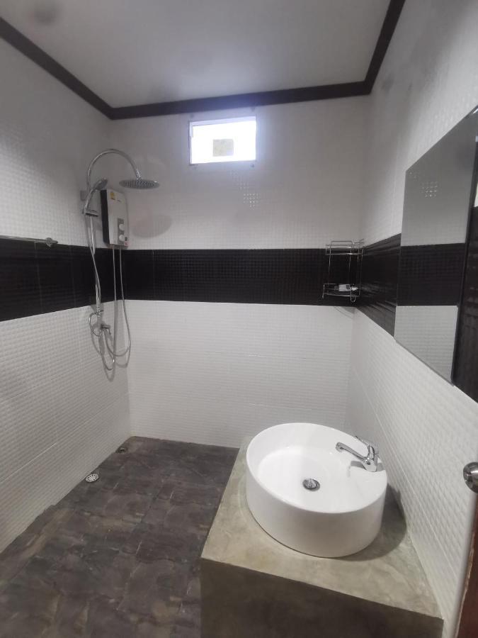 Baan Chainarong Ko Lanta Екстериор снимка
